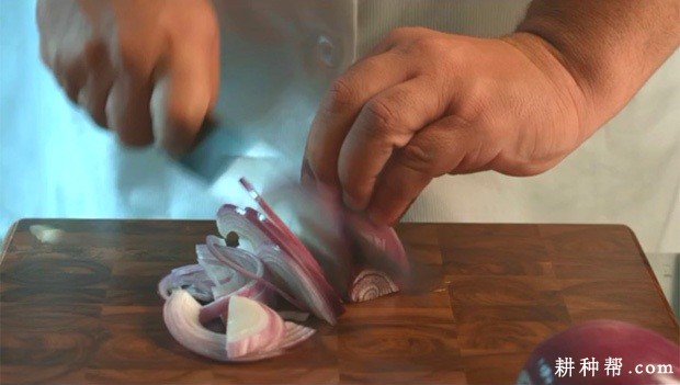 怎样才能切洋葱不流泪？