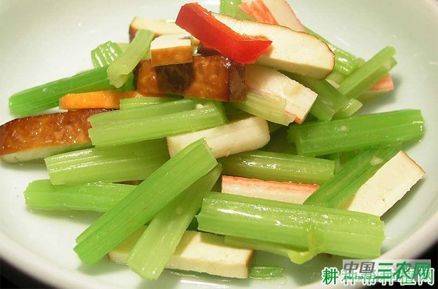 吃芹菜有哪些好处？