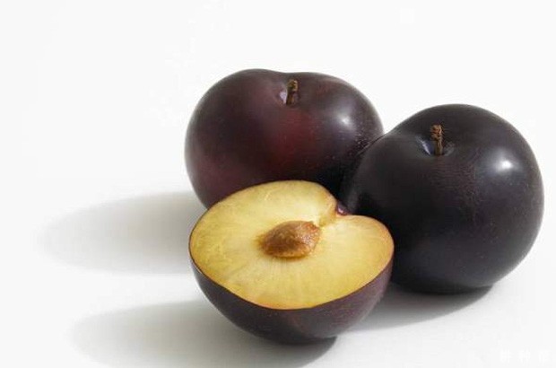 吃黑布林对人体有哪些功效与作用？