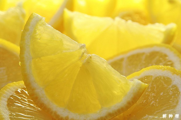 柠檬含有哪些营养成分？