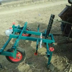 微耕机手扶四轮地膜覆盖配套农机具、 地膜覆盖机、  铺膜机 、覆膜机
