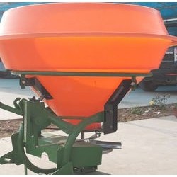 祺农qn-186电动施肥机械 农用拖拉机前置施肥器 前置悬挂农用撒肥机甩肥机